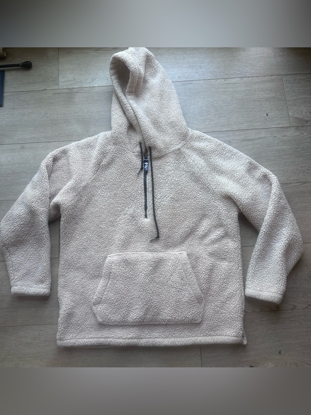 PINK Victoria’s Secret Sherpa Hoodie Medium Cream Teddy Fleece Pullover Cozy - Picture 1 of 4